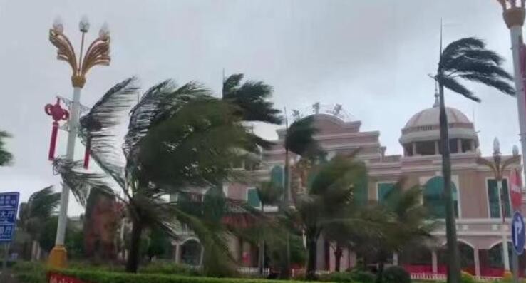 今年首次！台风查帕卡正面袭击广东：珠三角等地暴雨如注