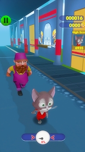 宠物猫地铁奔跑