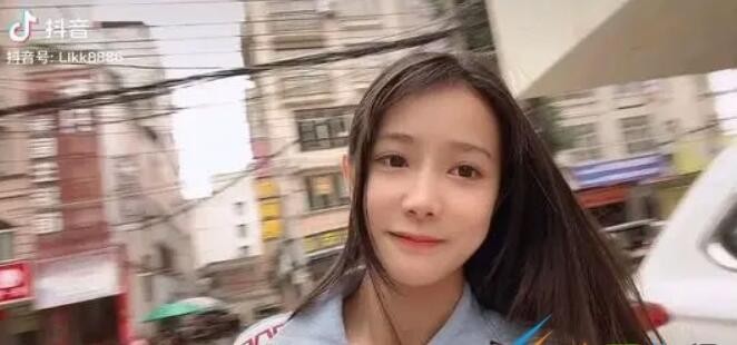 表哥我出来了哦是什么梗