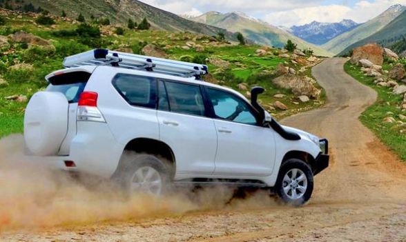 豪华SUV模拟驾驶游戏正式版