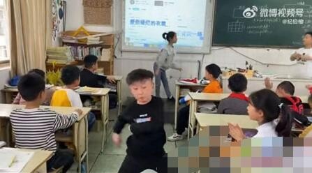 孤勇者小孩是什么梗