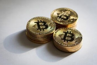 狗狗币2025年还能涨吗？欧易交易所狗狗币投资前景分析