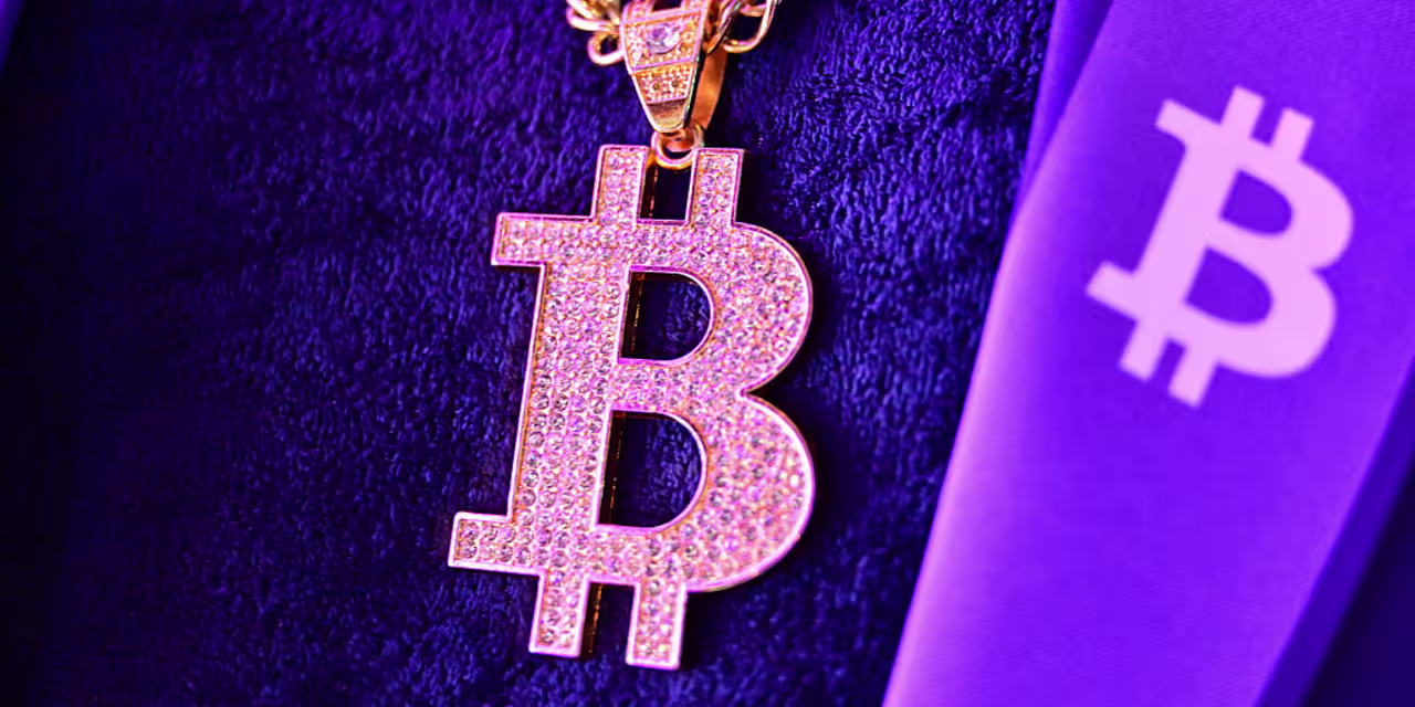每月80万比特币：长期持有者掀起史无前例的囤币狂潮