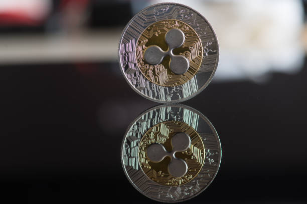 比特币极端主义者趁价格下跌之际用“弱智”标签抨击XRP投资者